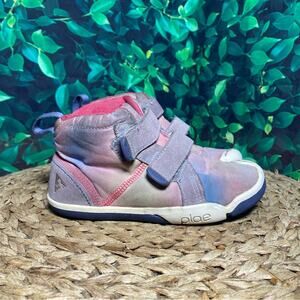 Plae max purple pink marble sneakers 11c